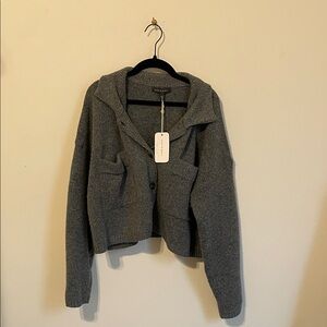 Elegant Gray Women's Blazer